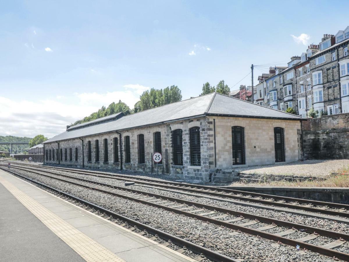 Olton Hall Engine Shed Вітбі Екстер'єр фото